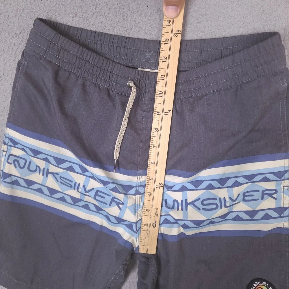Quiksilver Swim Trunks Shorts Youth Boys XL‎ (16) 28-Waist Surf Beach Logo
